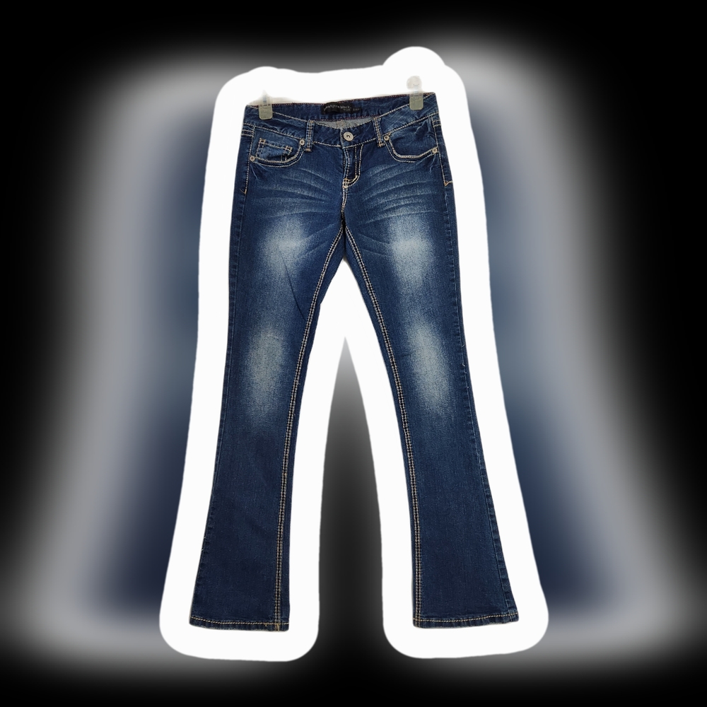 Twenty-one Embellish black by rue21 7/8r blue jeans Size 7